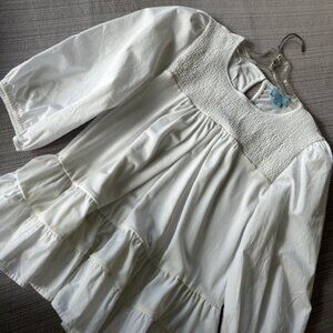 CeCe white ruffle hem blouse - size medium